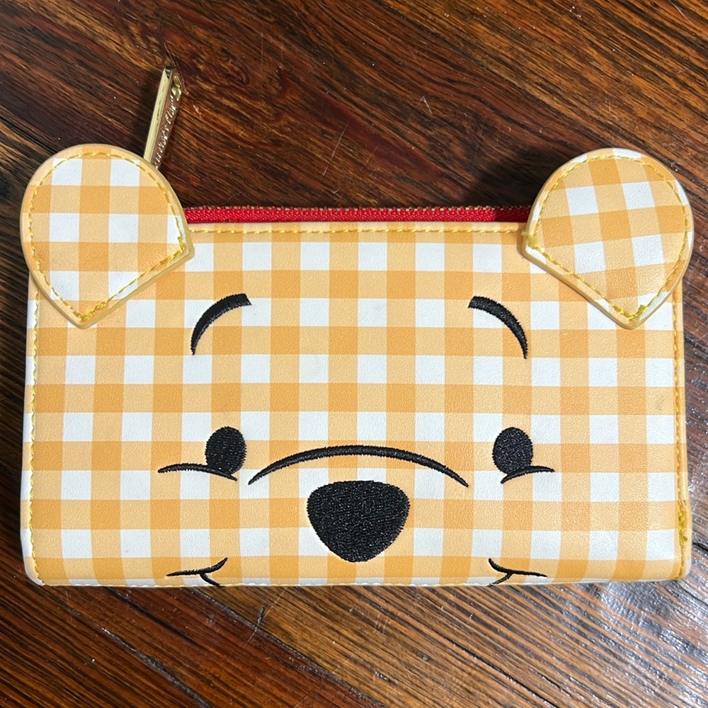 🍯Loungefly Winnie the Pooh Wallet BRAND NEW‼️